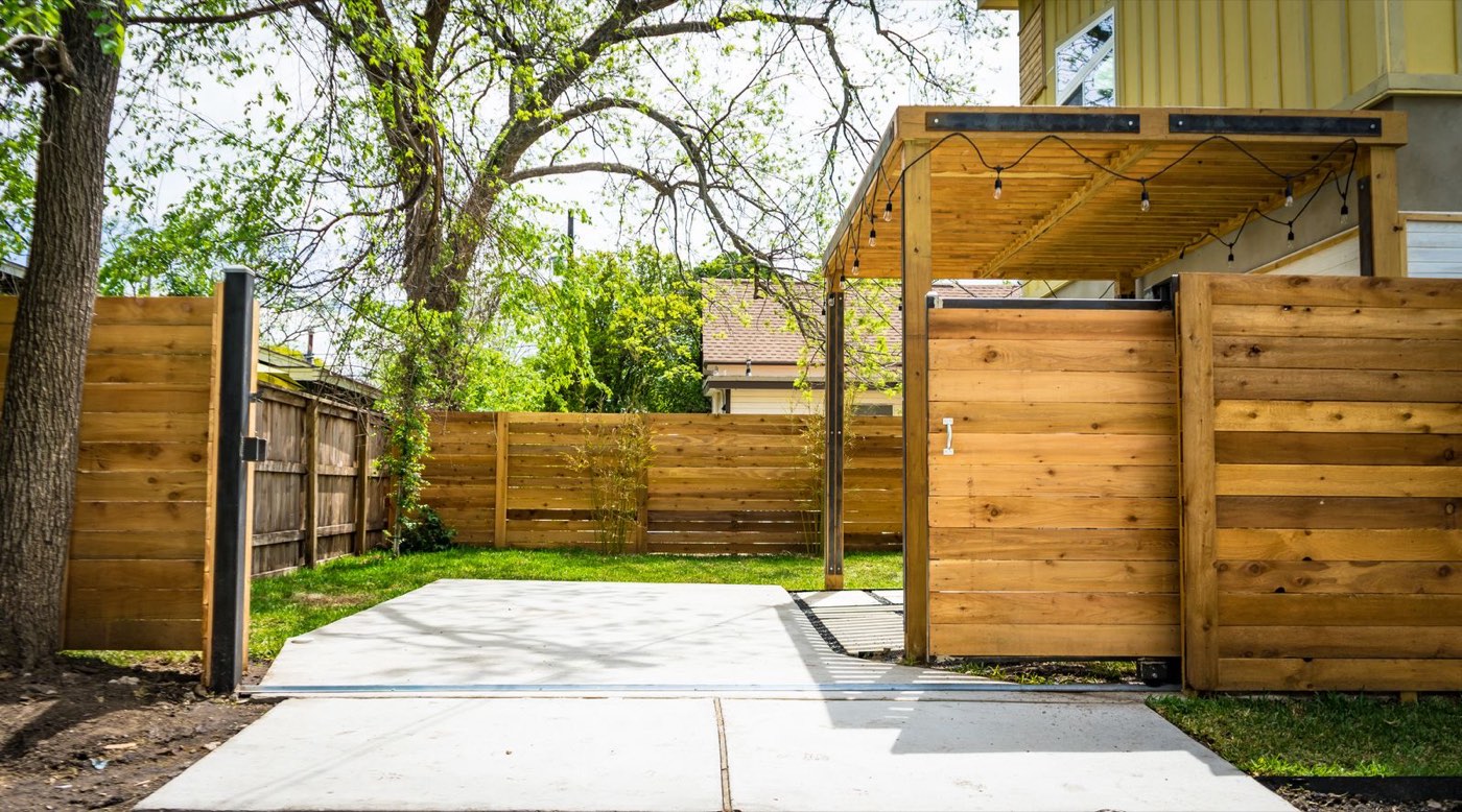 Fence Repair & Gates example