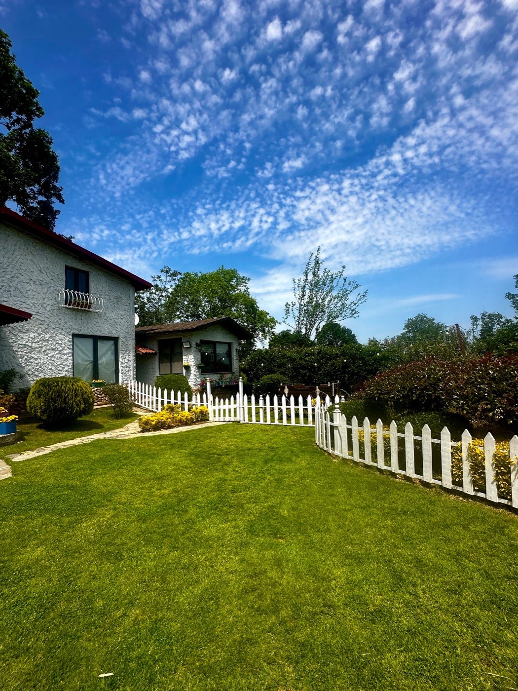 Vinyl Fence example 2
